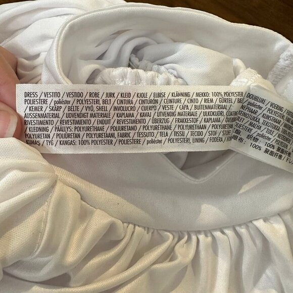 NWT Disney Store Princess Leia costume and wi - Picture 6 of 6